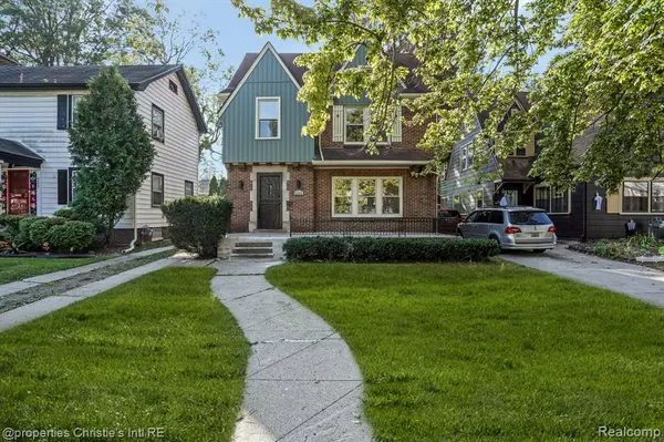 4245 GLENDALE Street, Detroit, MI 48238