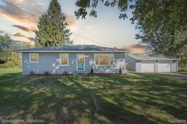 6718 CLINTON Road, Jackson, MI 49201