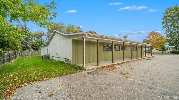 Merrill, MI 48637,218 E SAGINAW Street