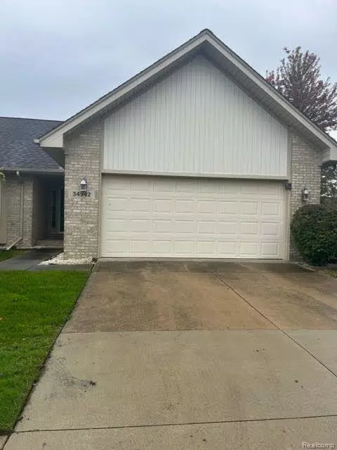 34942 WINDSONG Lane, Richmond, MI 48062