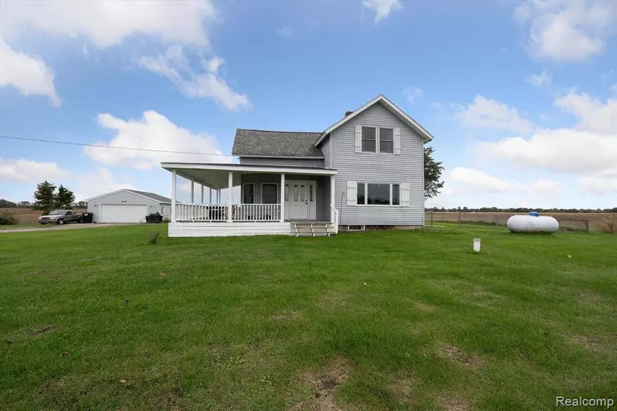 2548 E NEWBURG Road, Durand, MI 48429