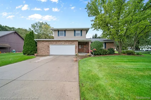 3471 BIRCH GROVE Trail, Fort Gratiot, MI 48059