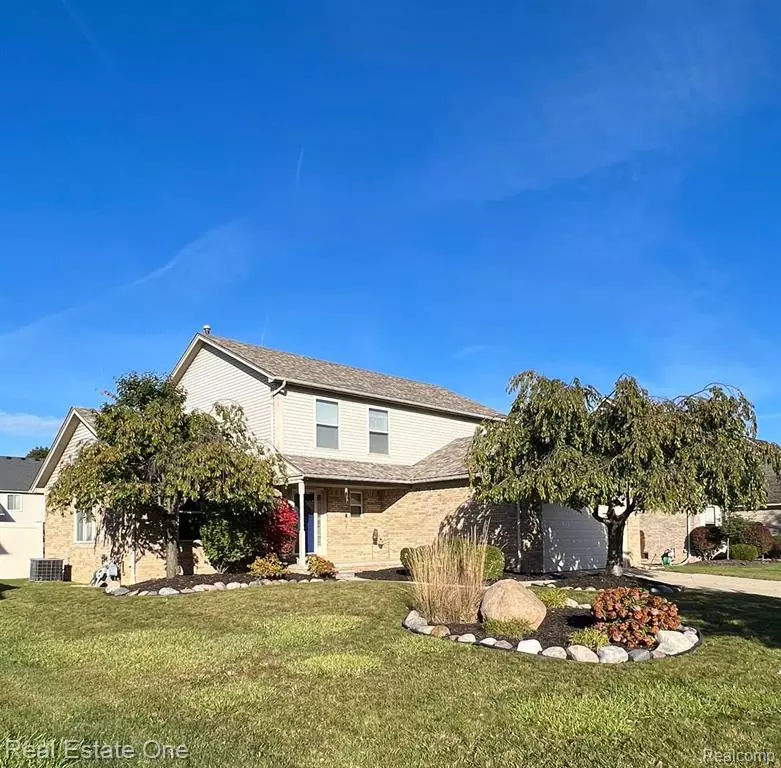 Rockwood, MI,32204 GROAT Boulevard