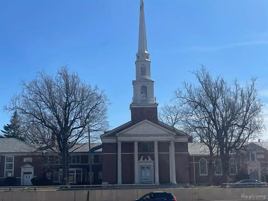 Detroit, MI 48223,15050 SOUTHFIELD