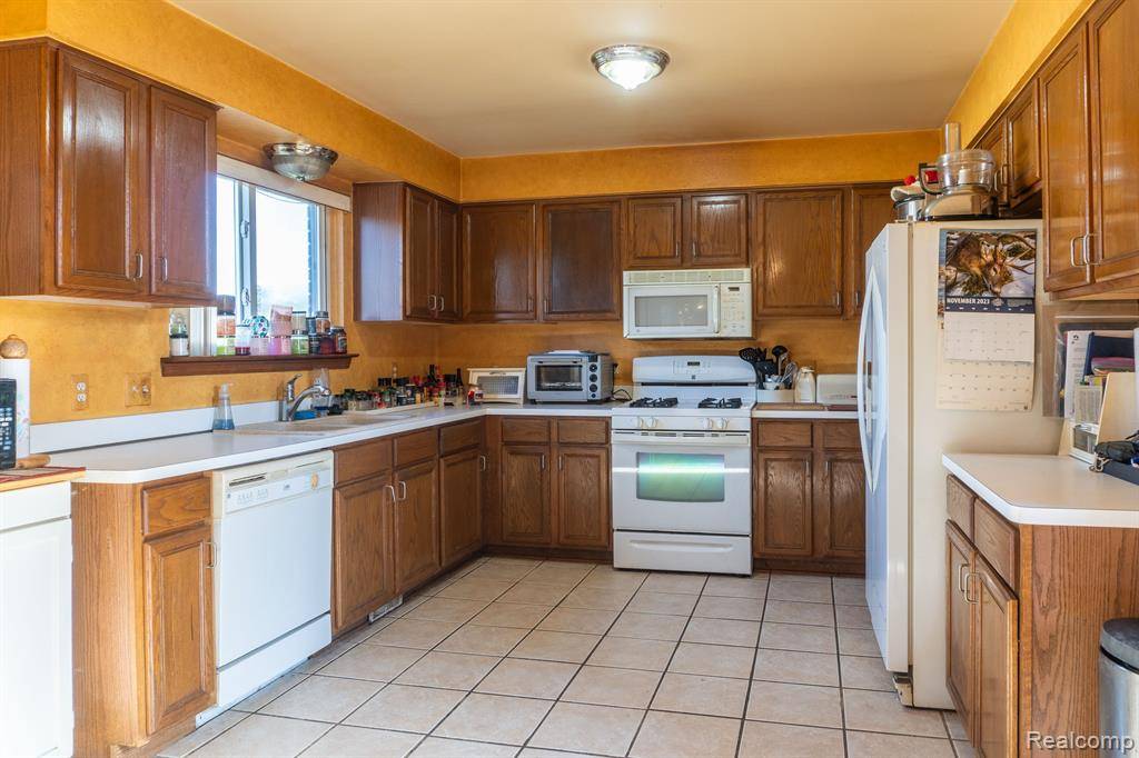 Chesterfield, MI,25591 LORD Drive
