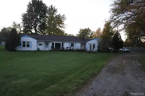 12021 TELEGRAPH Road, Carleton, MI 48117
