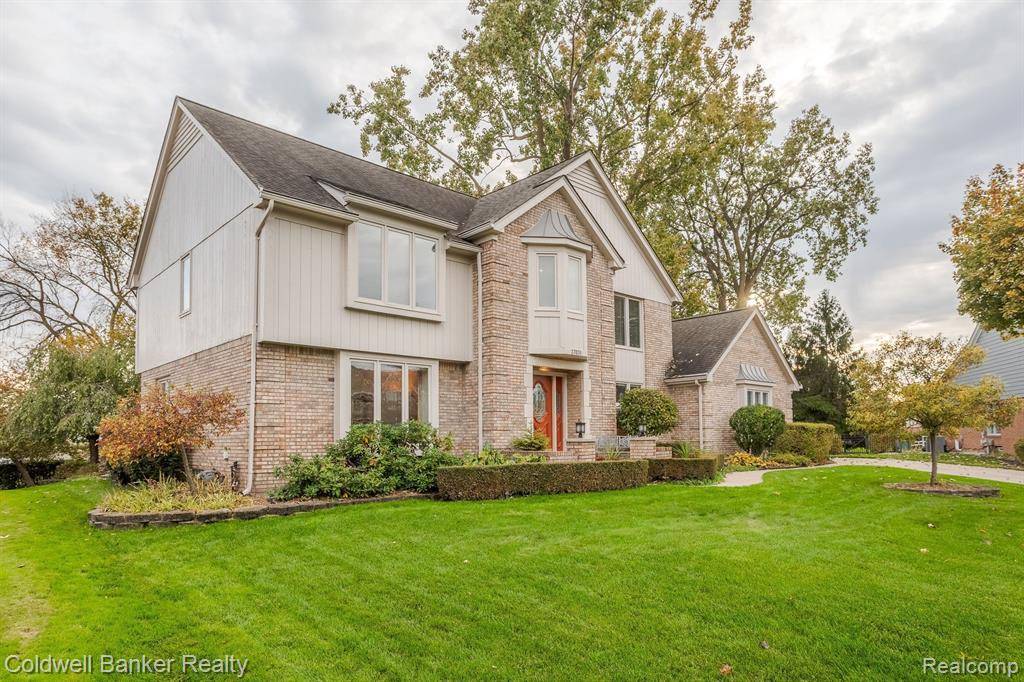 Farmington Hills, MI 48335,37031 ALDGATE Court