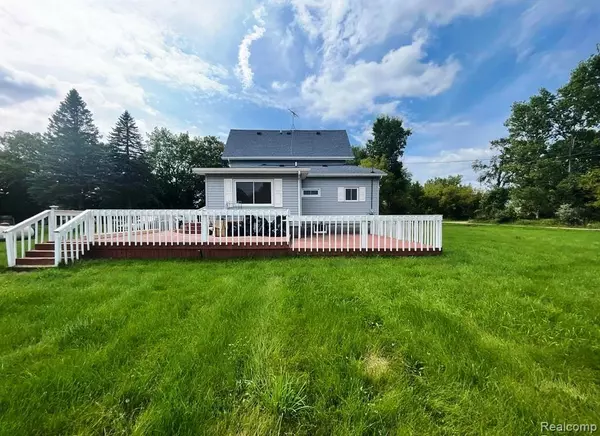 Columbiaville, MI 48421,4586 KLAM Road