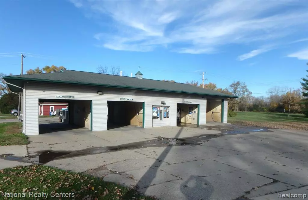 Vassar, MI 48768,607 E HURON Avenue