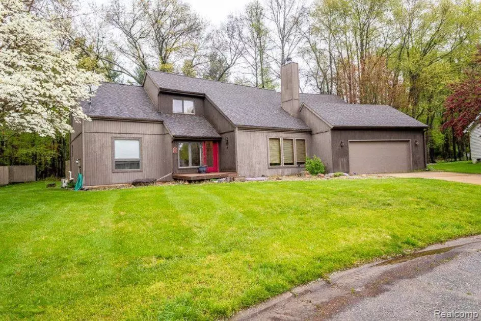 Albion, MI 49224,903 CRAM Lane