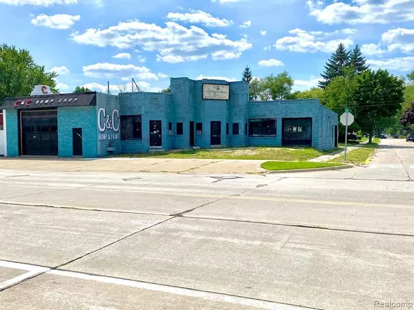 Clawson, MI,502 Main Street