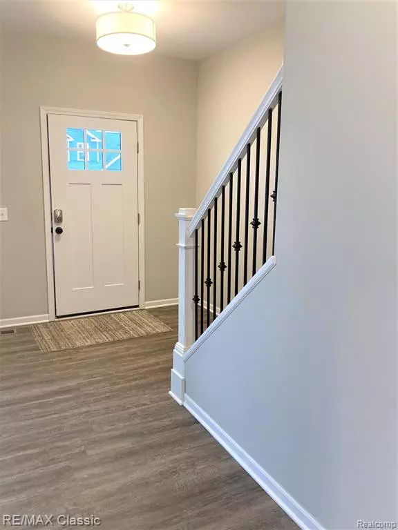 Commerce Twp, MI 48390,112 Copper Ridge Court