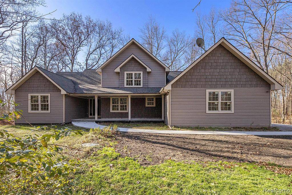 12558 CLYDE Road, Fenton, MI 48430