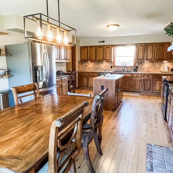 Mattawan, MI 49071,49562 JASMINE Way