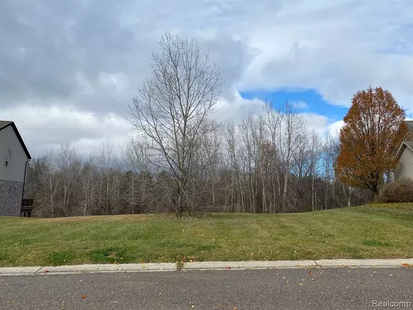 1315 PARK RIDGE POINTE, Grand Blanc, MI 48439