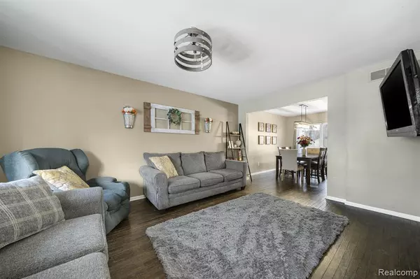 Oxford, MI 48371,1193 QUAIL RIDGE Drive