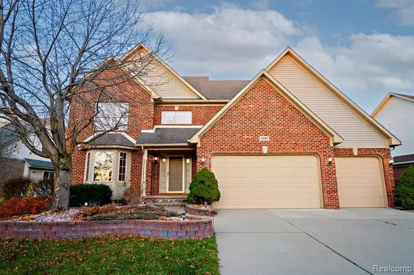 24183 Curt Drive, Trenton, MI 48183