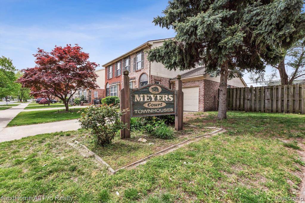 Detroit, MI 48227,15401 MEYERS Road