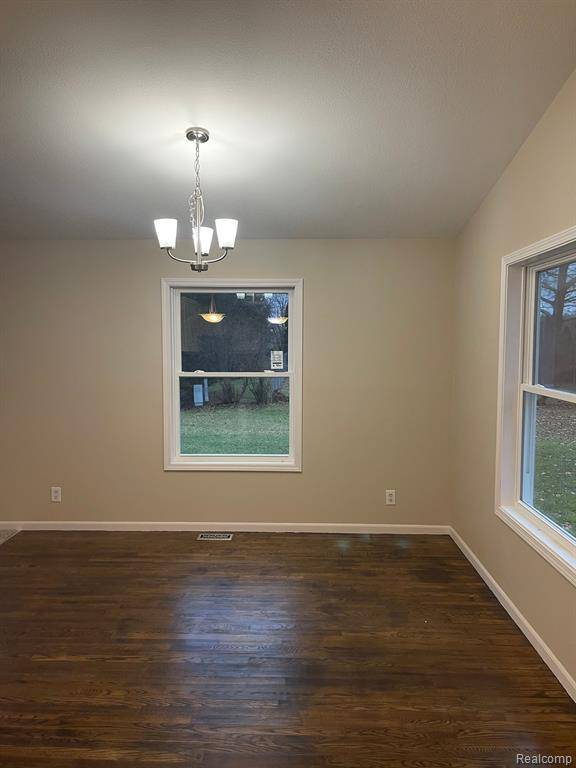 Lapeer, MI 48446,1883 NEW ROCHELLE Drive