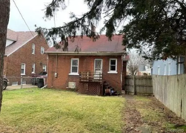 Detroit, MI 48213,5065 NEWPORT Street