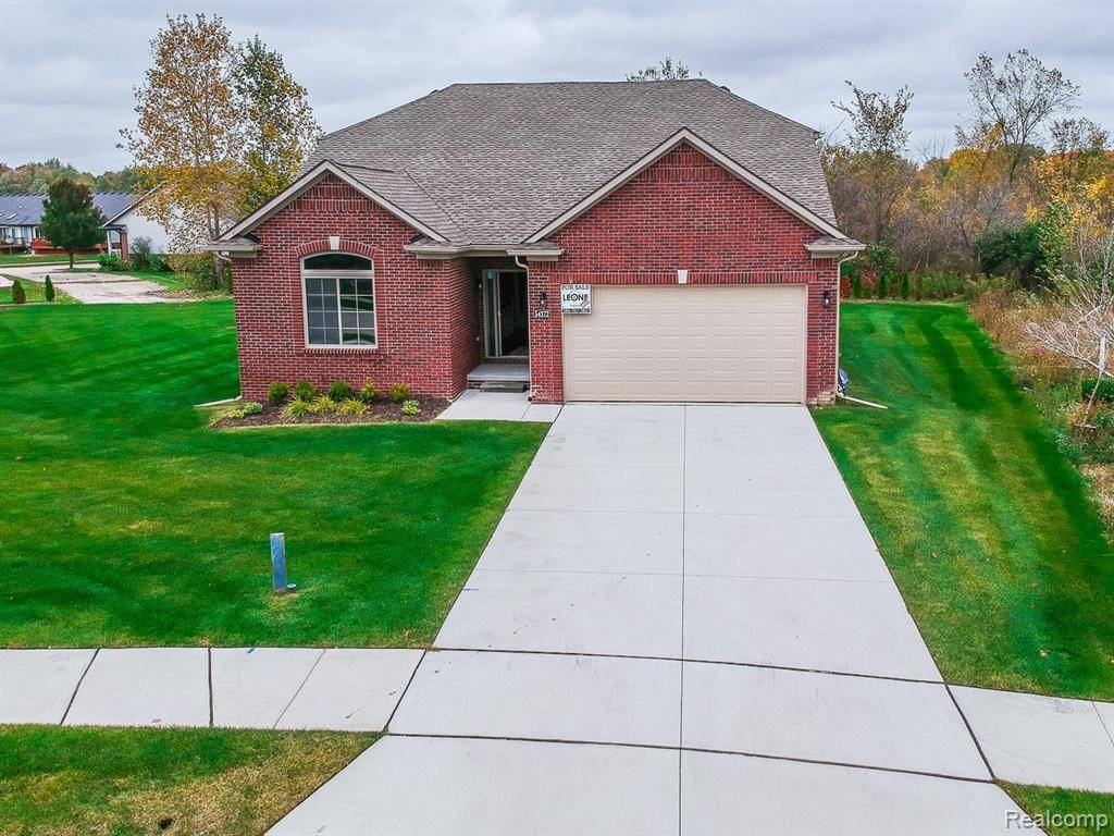 30029 CAMDEN Circle, New Baltimore, MI