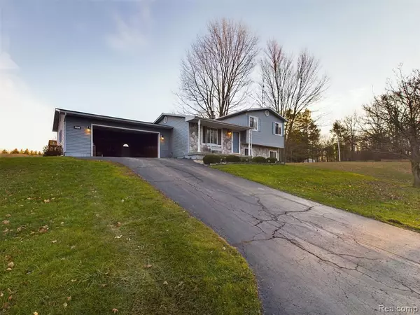 Otisville, MI 48463,13504 OAK Road