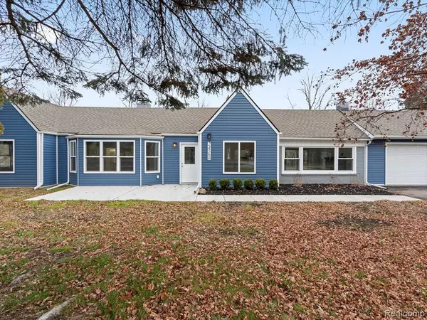 24560 ORCHARD LAKE Road, Farmington Hills, MI 48336