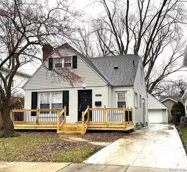 Huntington Woods, MI,10057 HART Avenue