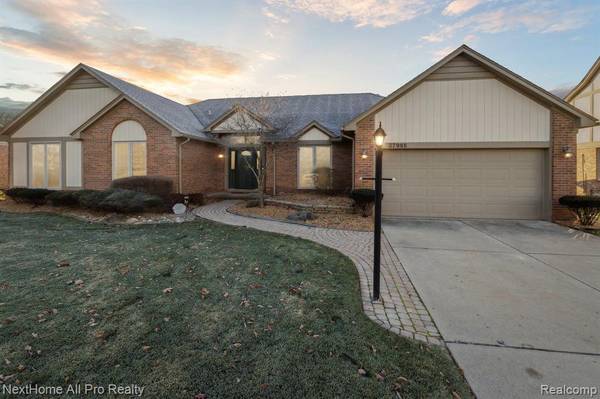 37985 BRADLEY Drive, Farmington Hills, MI 48335