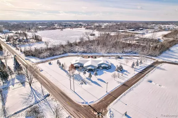 Saginaw, MI 48603,3749 BARNARD Road