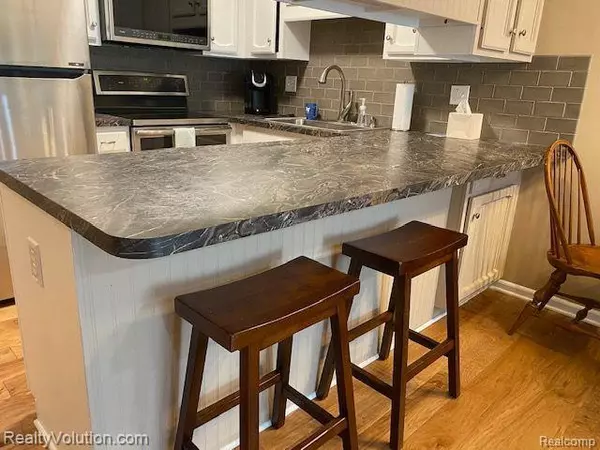 Imlay City, MI 48444,130 WESTON Street