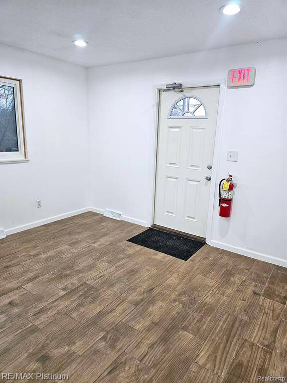 Howell, MI 48843,2900 E GRAND RIVER Avenue