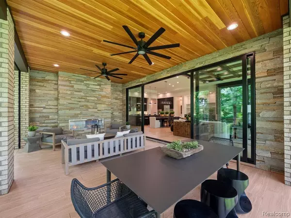 Orchard Lake Village, MI 48323,0000 CRANBROOK Trail