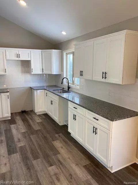 Imlay City, MI 48444,1916 William Imlay Drive