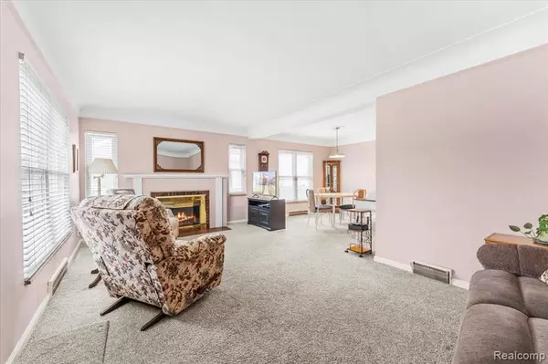 Trenton, MI 48183,2939 ROSEWOOD Street