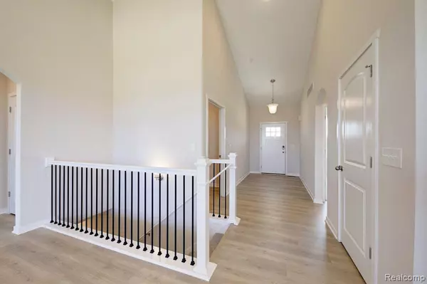 Howell, MI 48843,549 BIRKDALE Drive