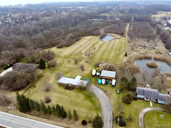 Rockwood, MI,15853 WOODRUFF Land Road