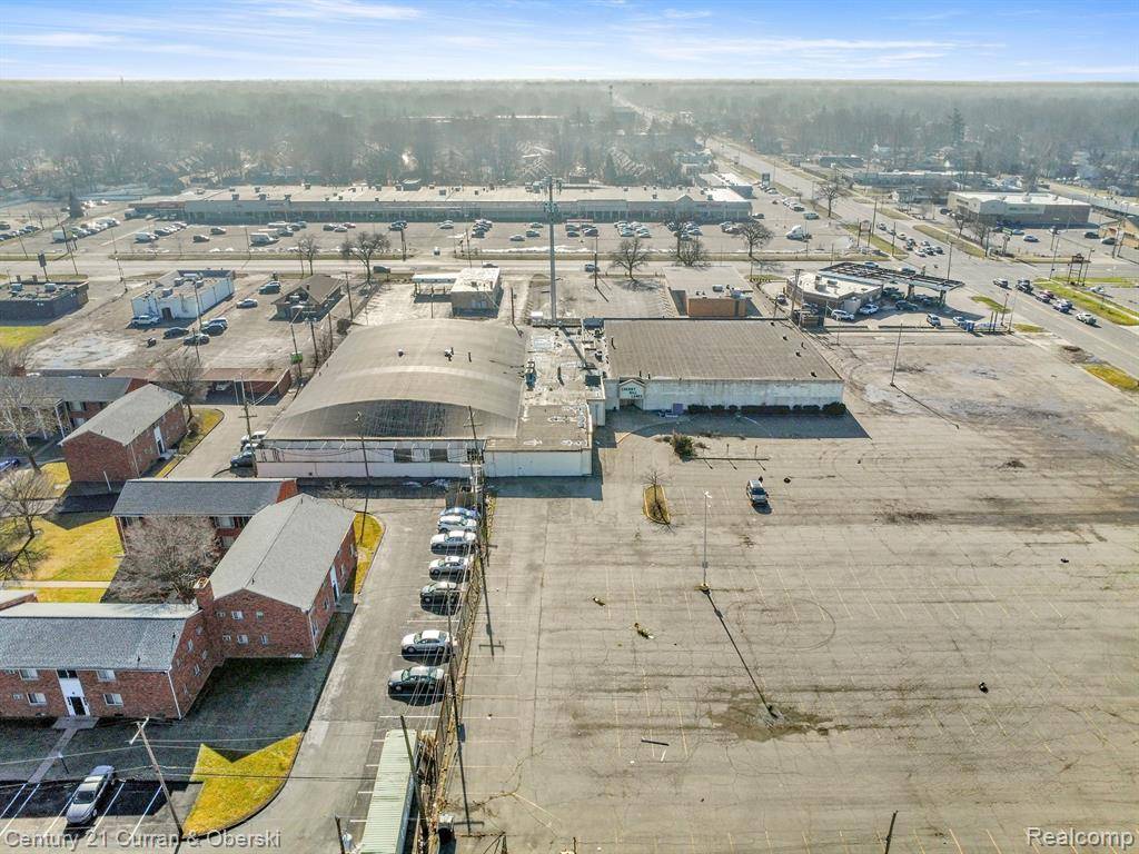 Dearborn Heights, MI 48127,300 N INKSTER Road