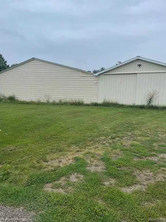 Merrill, MI 48637,4950 N MERIDIAN Road