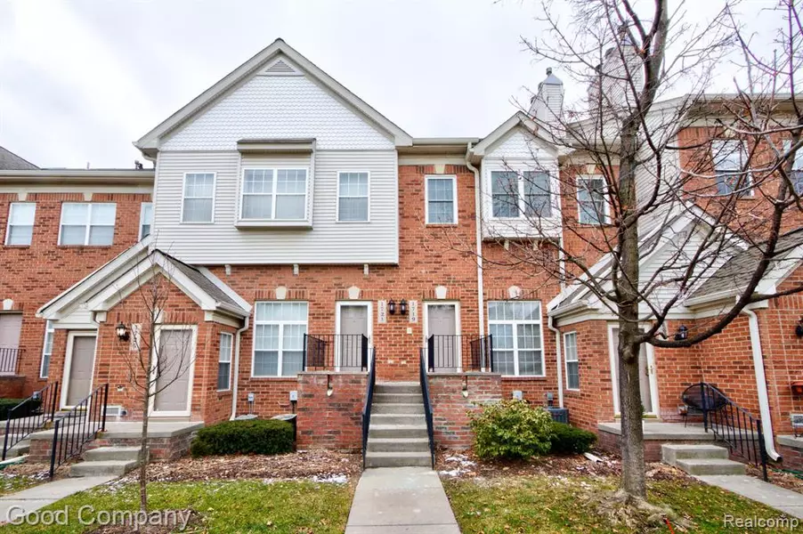 1719 CAMPAU FARMS Circle, Detroit, MI 48207