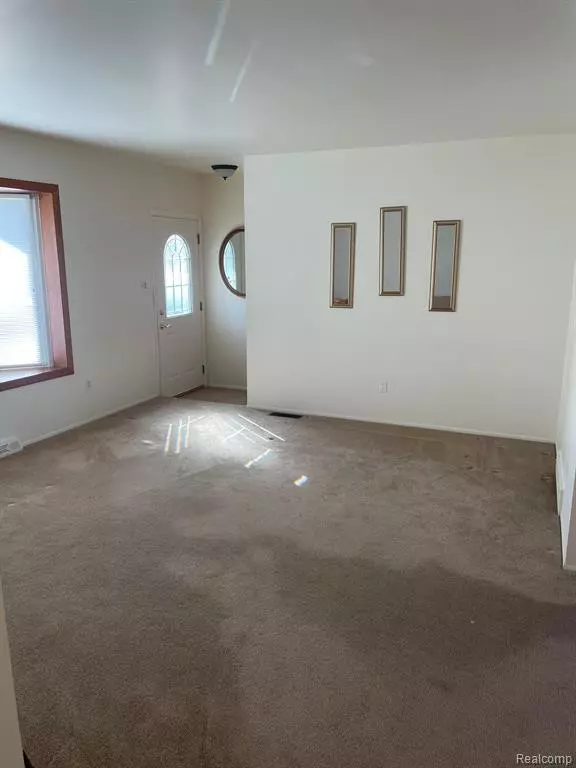 Madison Heights, MI 48071,1794 KEATS Avenue