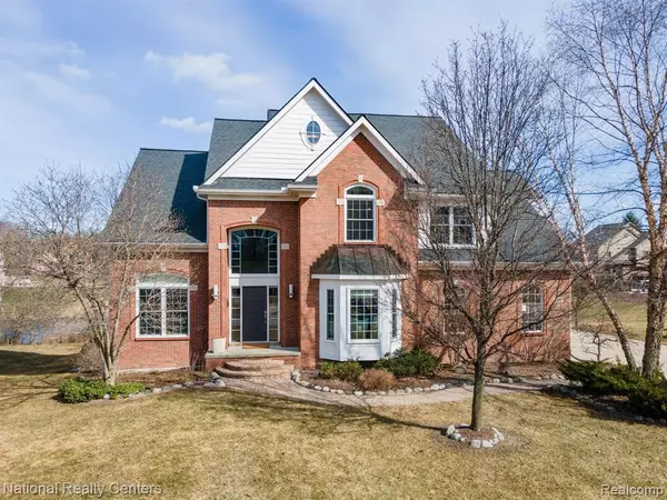 3897 HIGH GROVE WAY, Lake Orion, MI