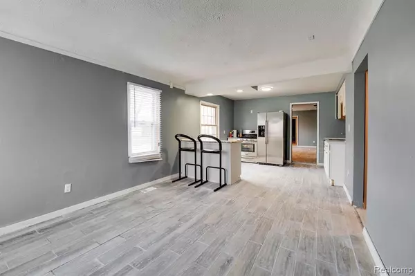 Detroit, MI 48228,11738 STAHELIN Avenue