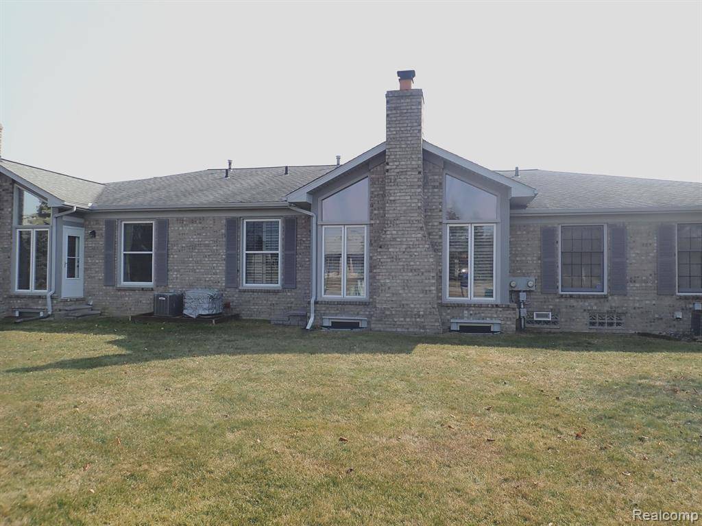 Shelby Twp, MI 48315,48371 SAND CASTLE Court
