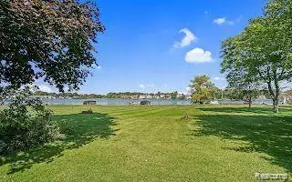 Wixom, MI,2910 LOON Drive
