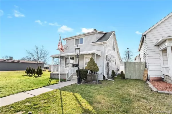 Riverview, MI 48193,17048 QUARRY Street