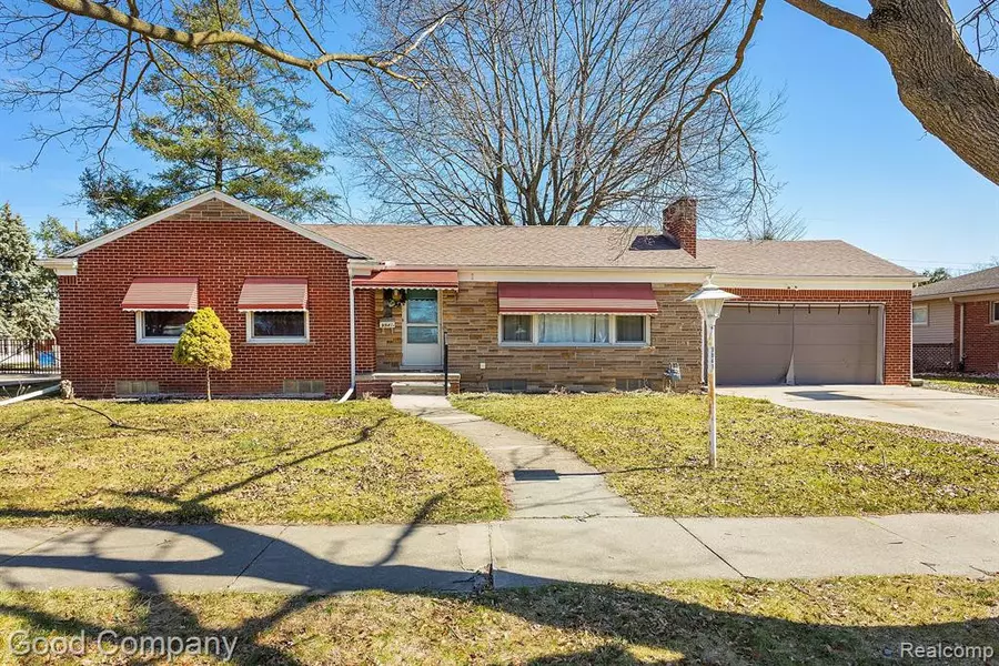9941 Manor Avenue, Allen Park, MI 48101