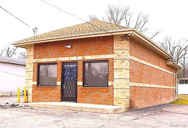 5345 N SAGINAW Street, Flint, MI 48505