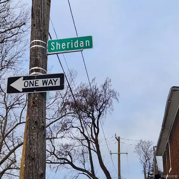 Detroit, MI 48214,3065 SHERIDAN Street