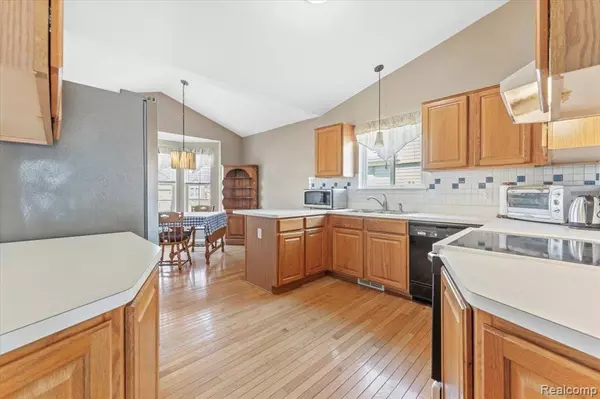 Trenton, MI 48183,23103 BRENTWOOD Drive